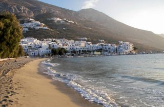 5 пляжей на острове Сикинос
